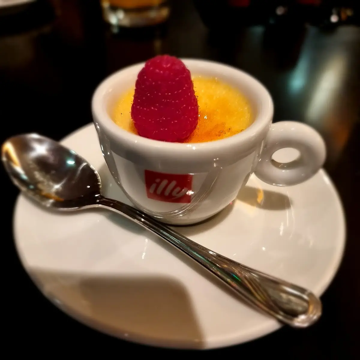 Weißes Schoko Creme Brülée