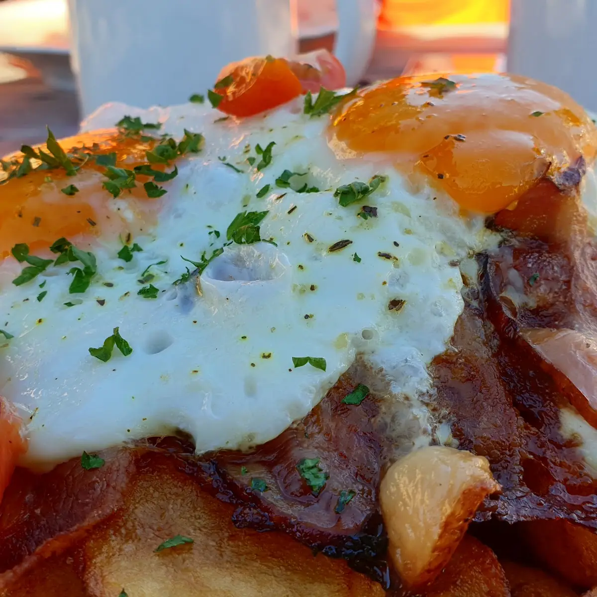 Speck Spiegeleier Mit Hüttn Pommes