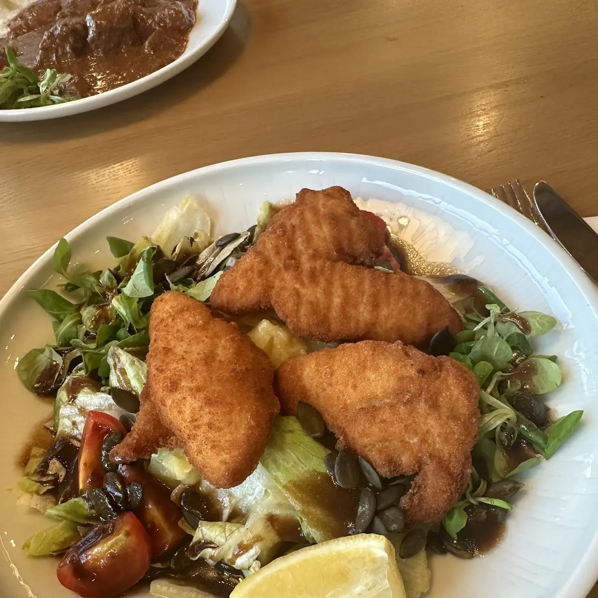 Backhendl Salat