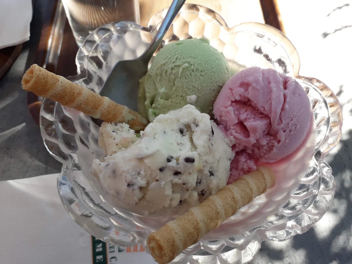 Gemischtes Eis