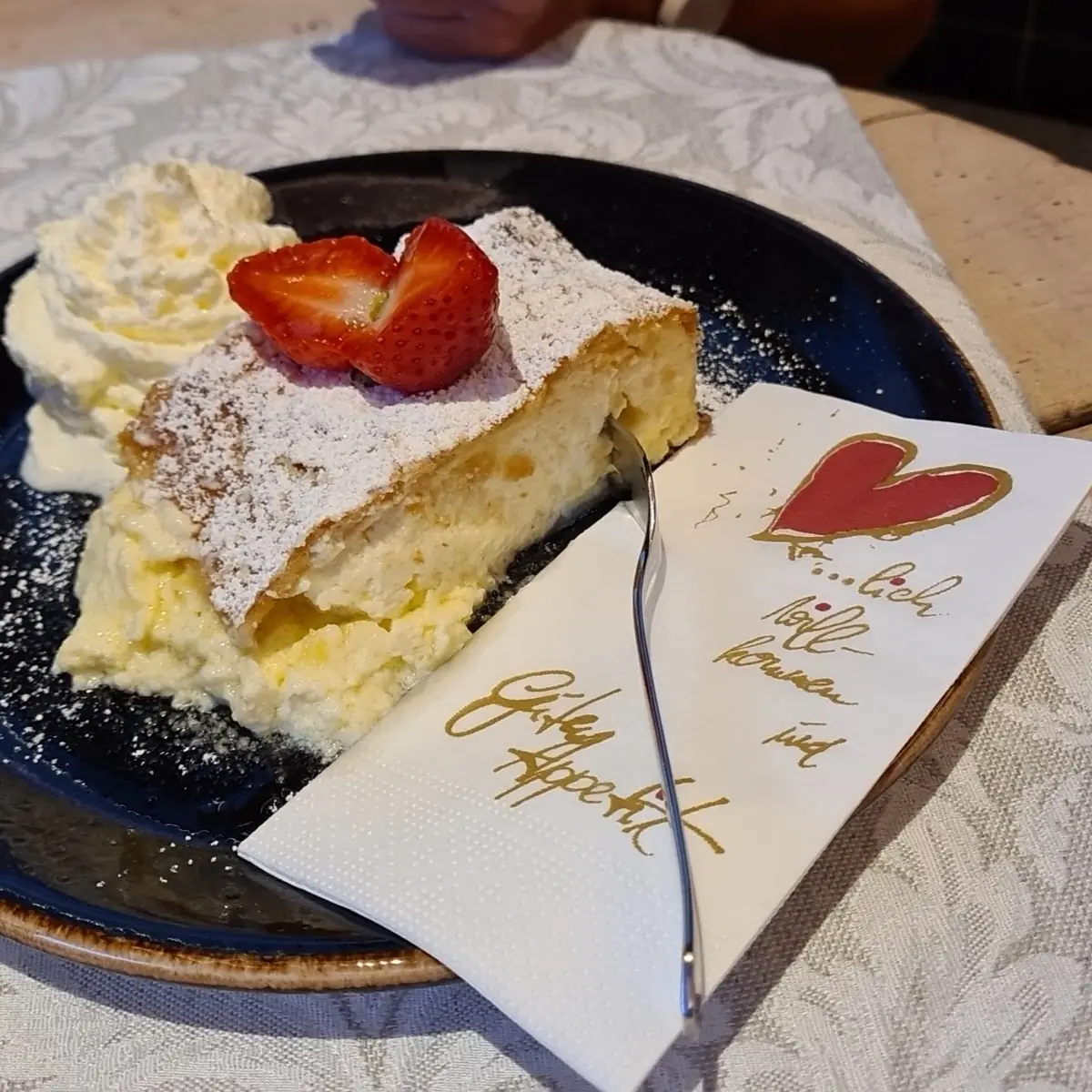 Topfenstrudel