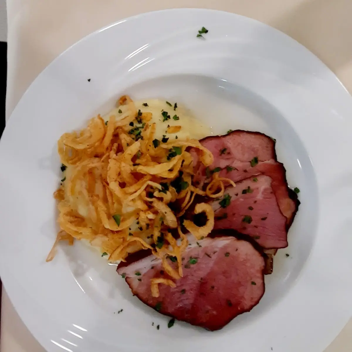 Geselchtes Mit Kartoffelpüree