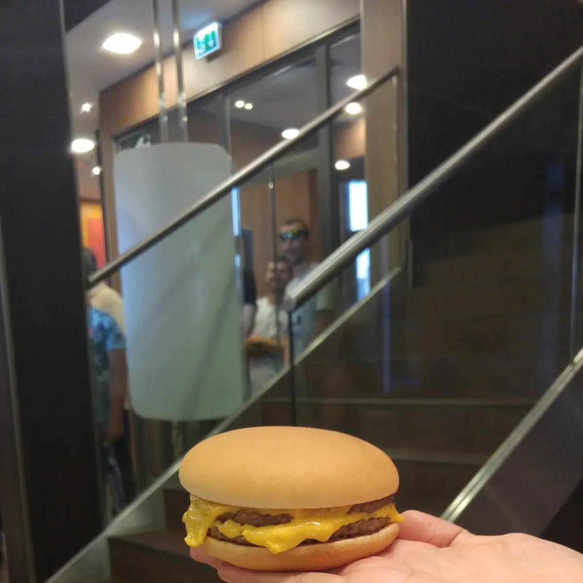 Double Cheeseburger