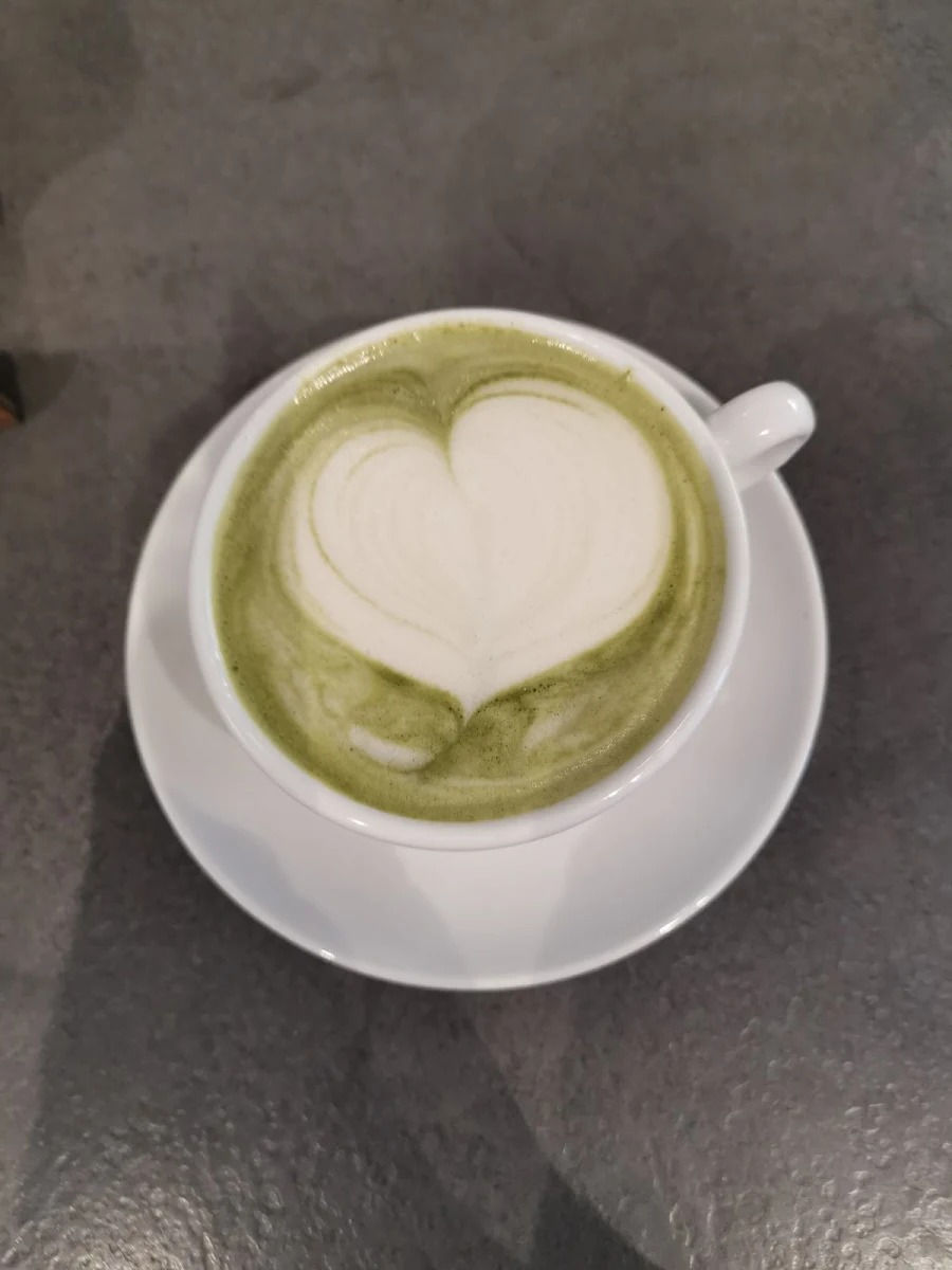 Cappuccino Mit Erbsenmilch