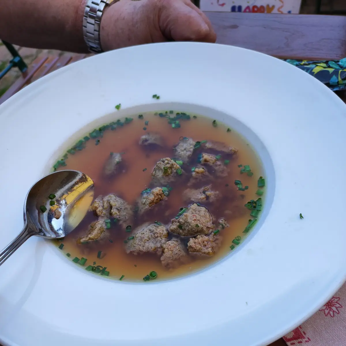 Leberknödelsuppe