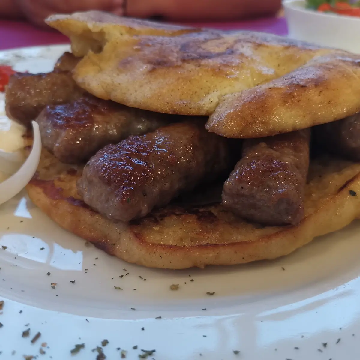 Cevapcici In Fladenbrot