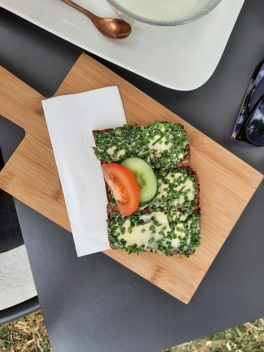 Schnittlauchbrot