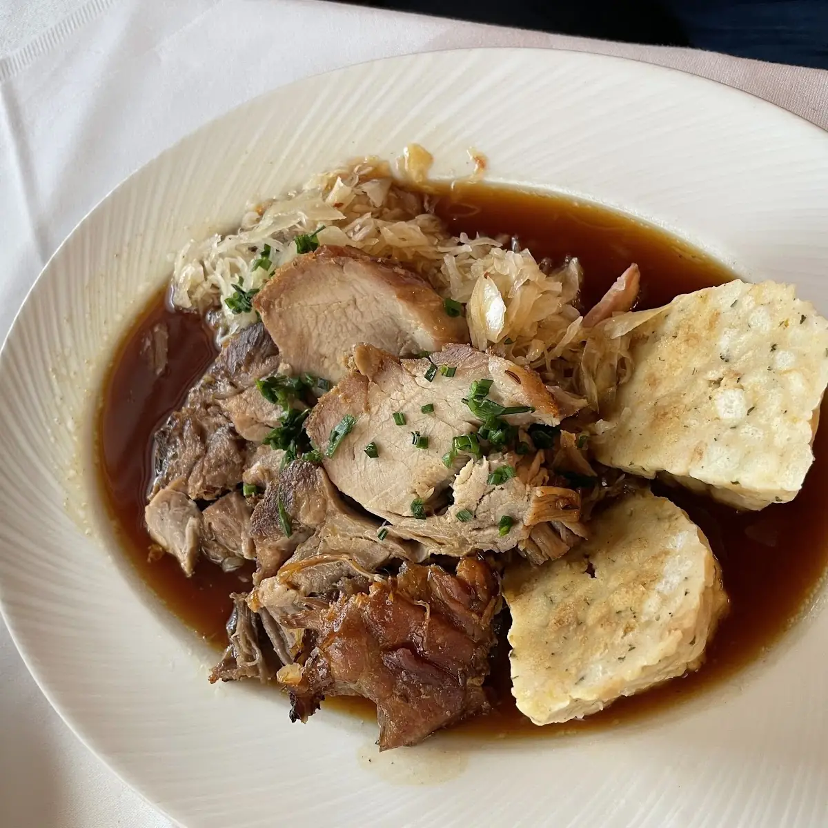 Ofenfrischer Schweinsbraten