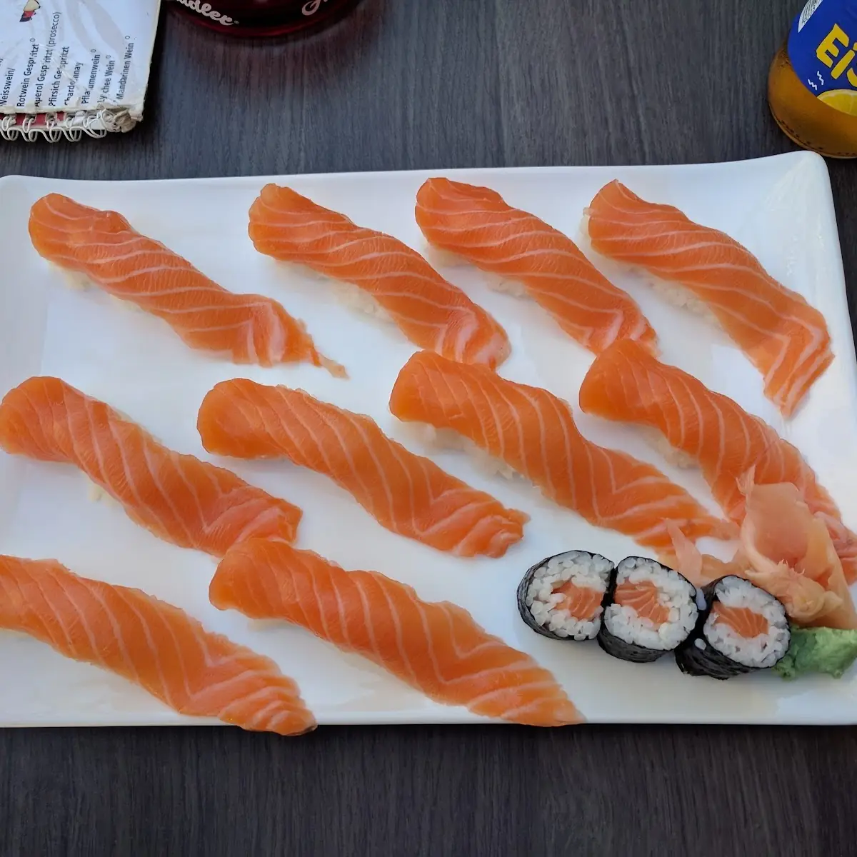 Lachs Sashimi