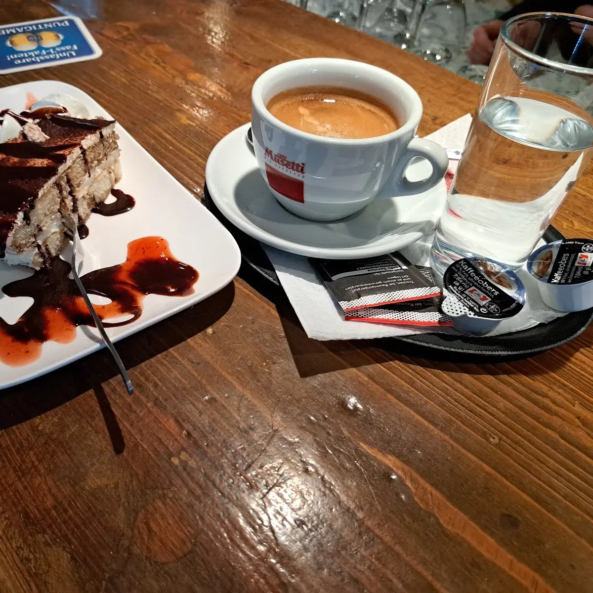 Kaffe Mit Teramisu