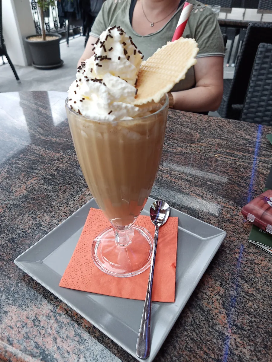 Gerührter Eiskaffee