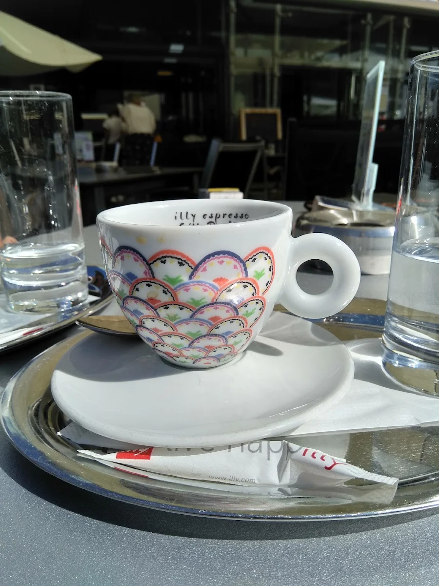 Cafe