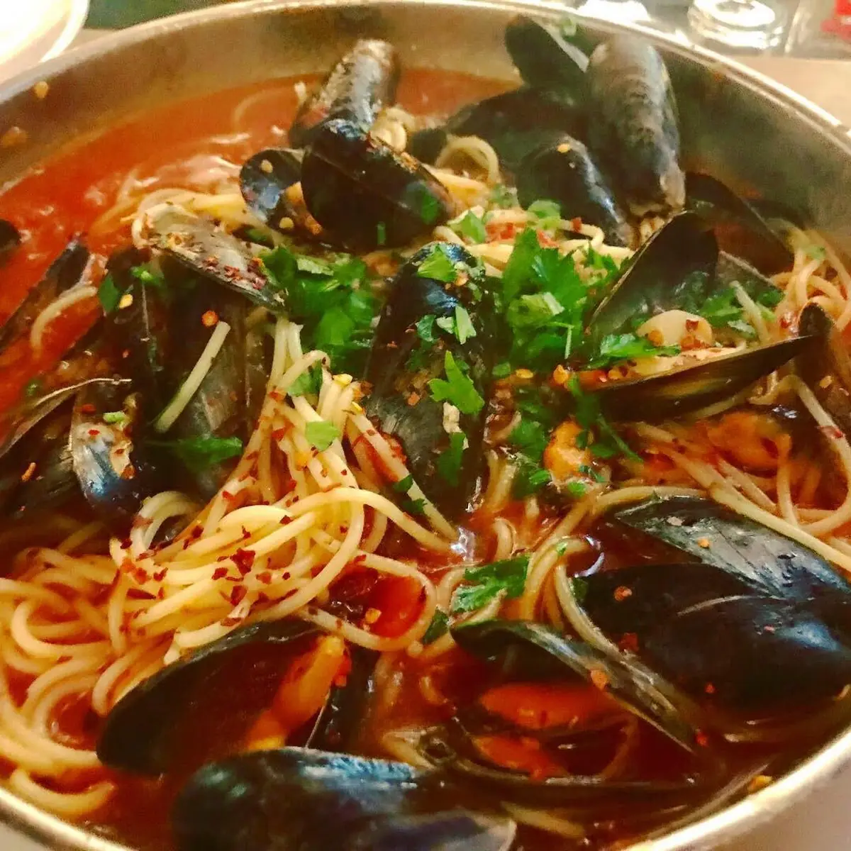 Spaghetti with Mussels