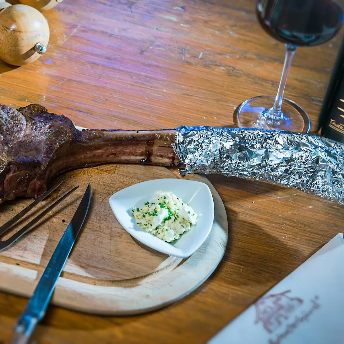 Tomahawk Steak