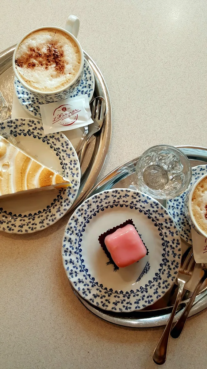 Punschkrapfen