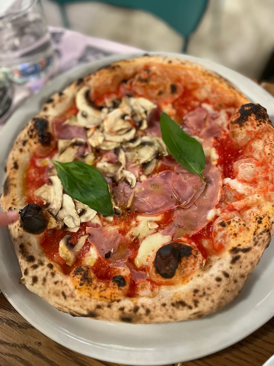 Pizza Margherita
