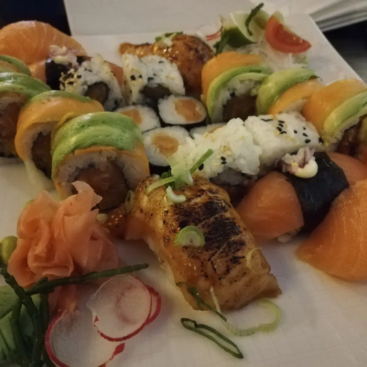 Sunset Sushi Set