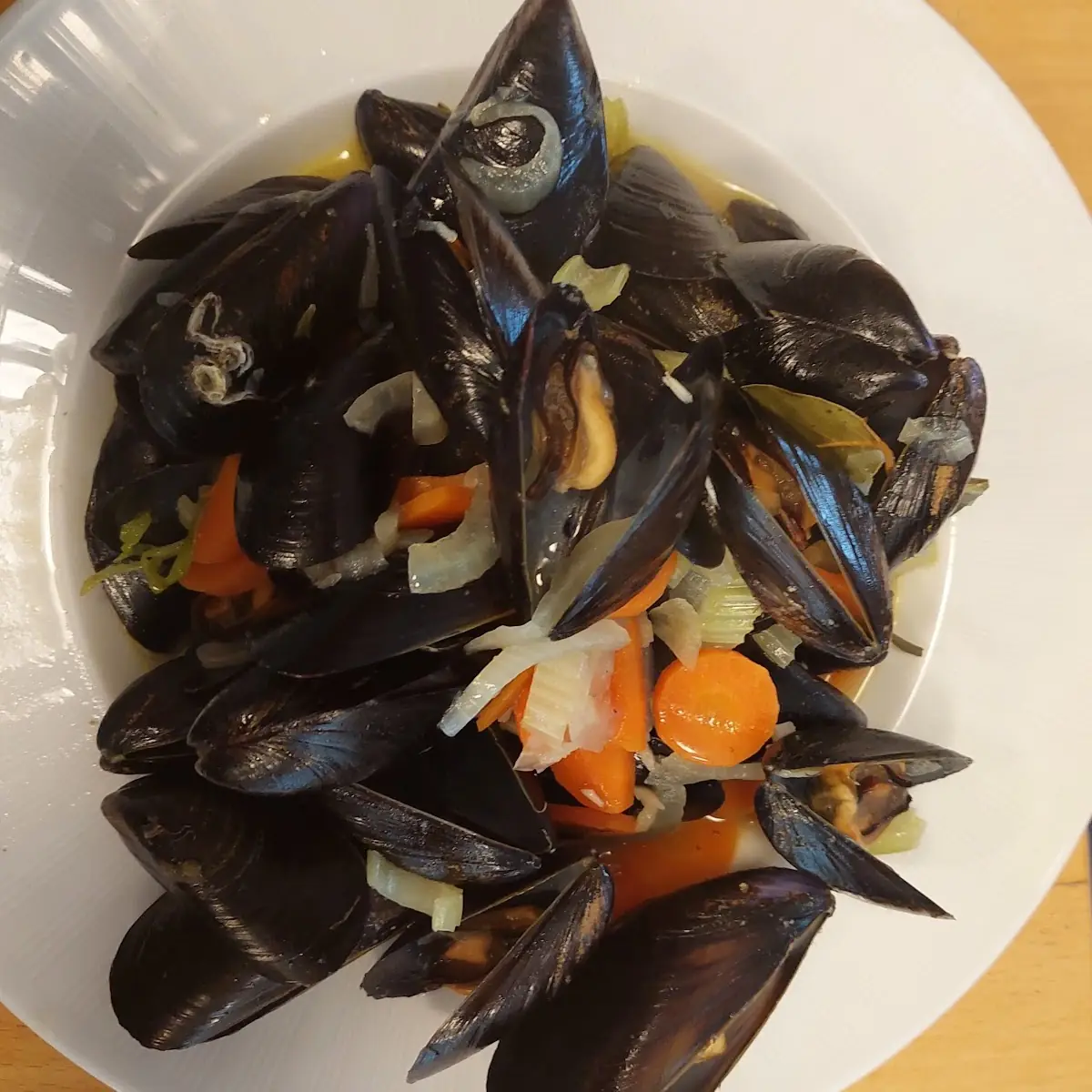 Muscheln In Weißwein
