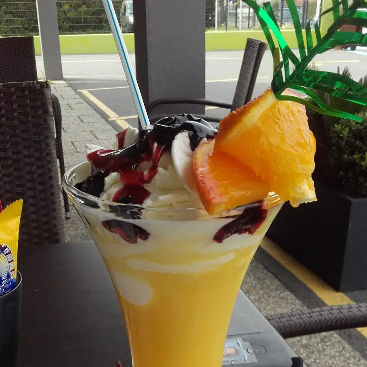 Flipper Getränk Mit Eis