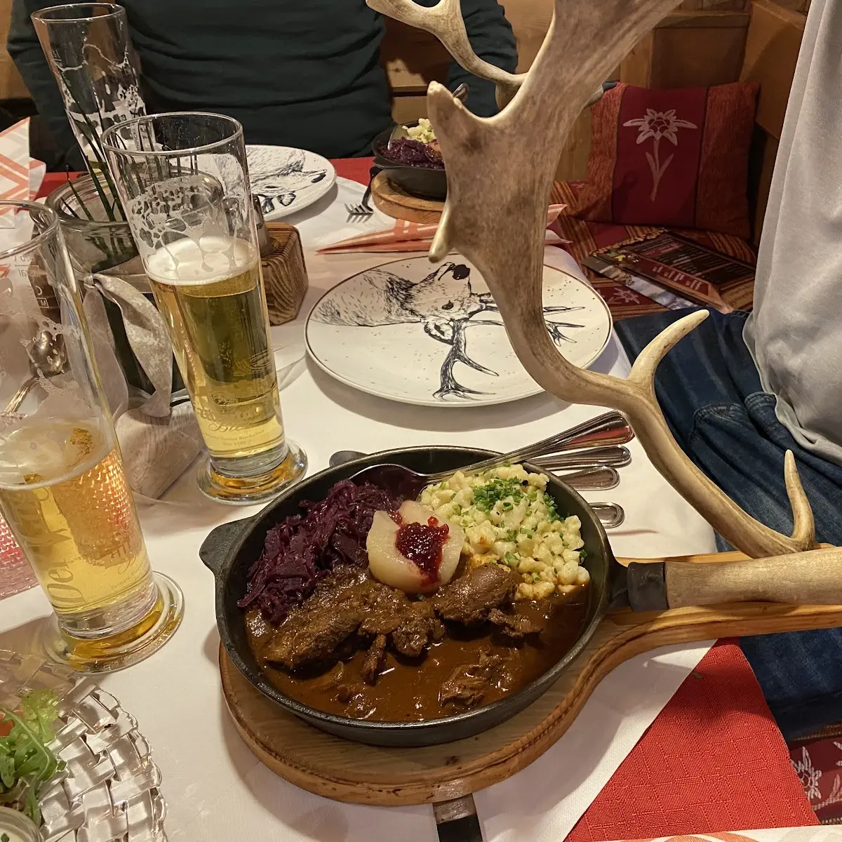 Zwiebelrostbraten Vom Beiried Mit Kroketten
