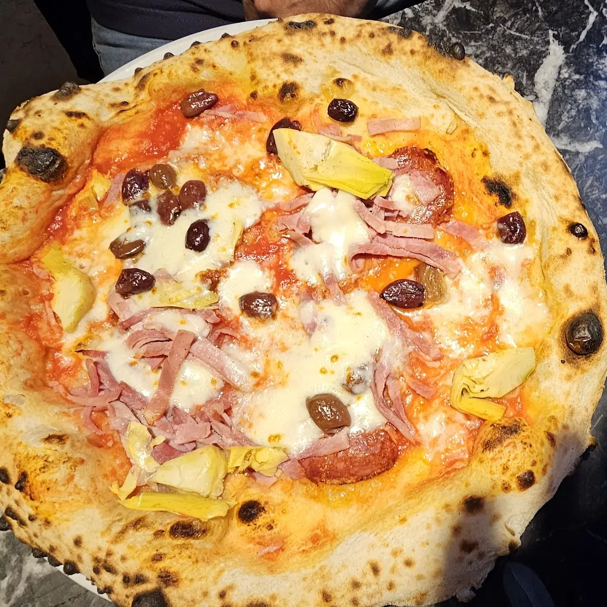 Pizza Capricciosa