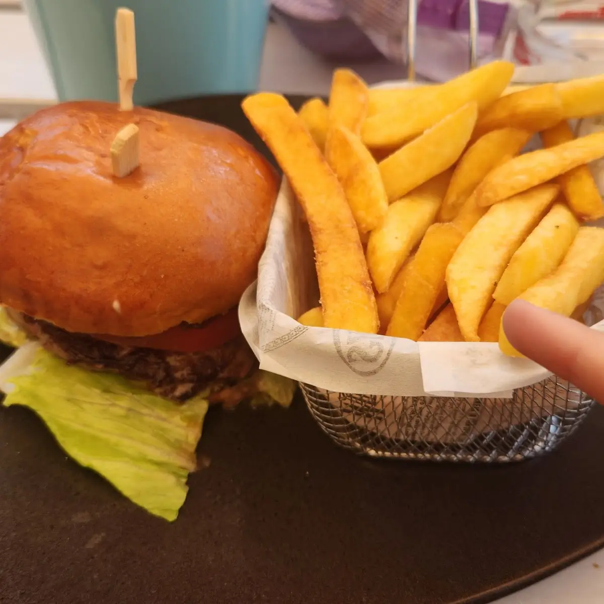 Cheeseburger and Fries