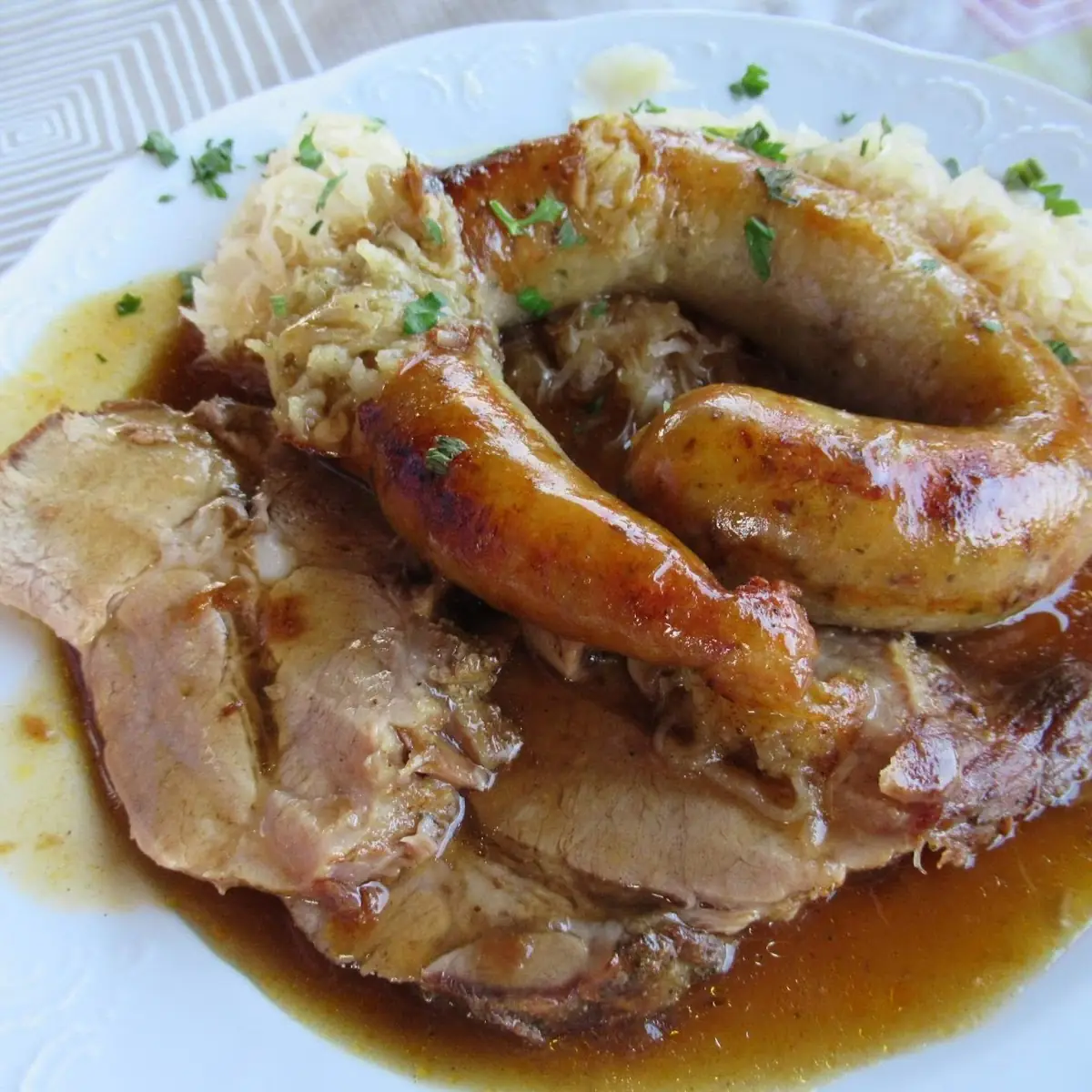 Schweinsbraten Mit Erdäpfelwurst