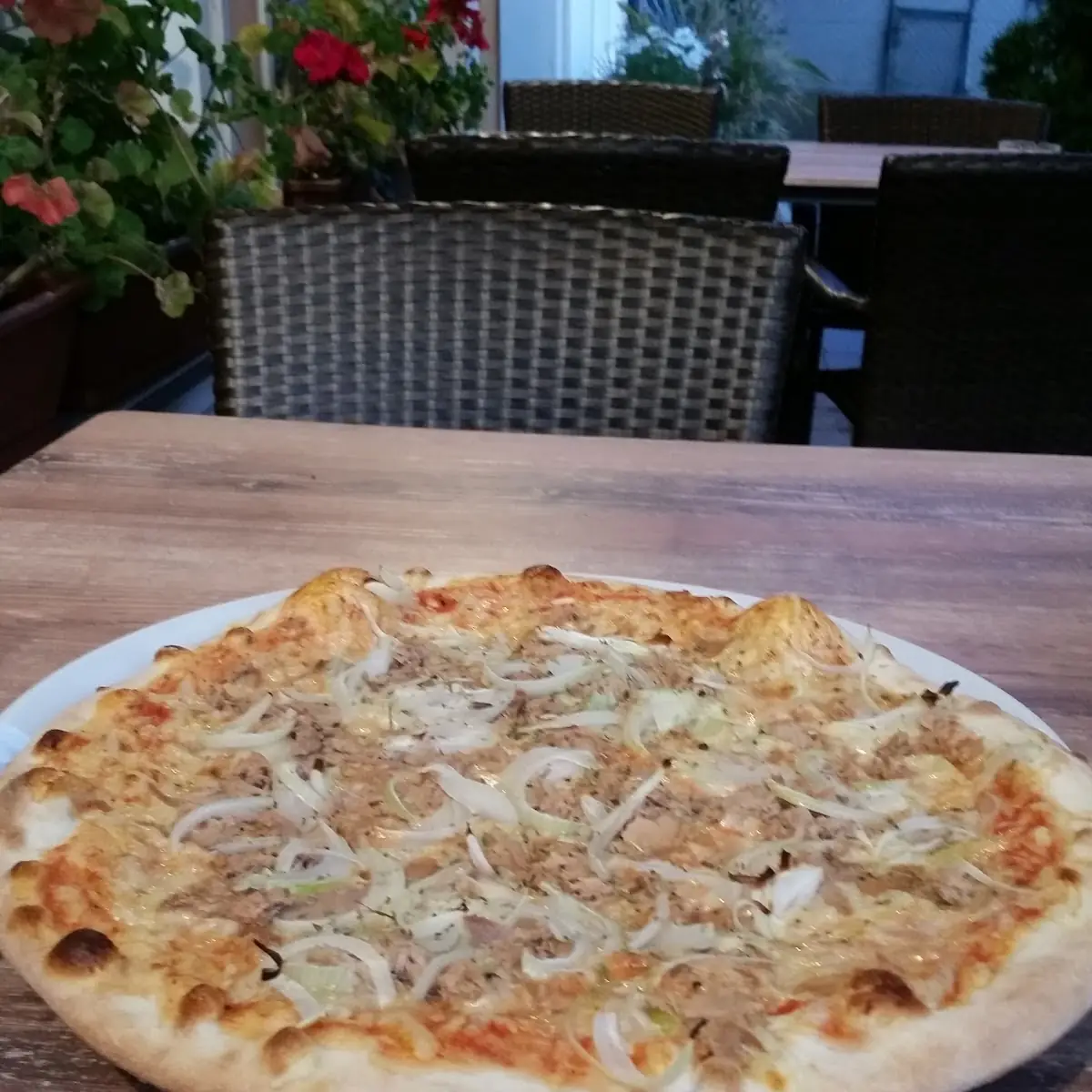 Pizza Toscana