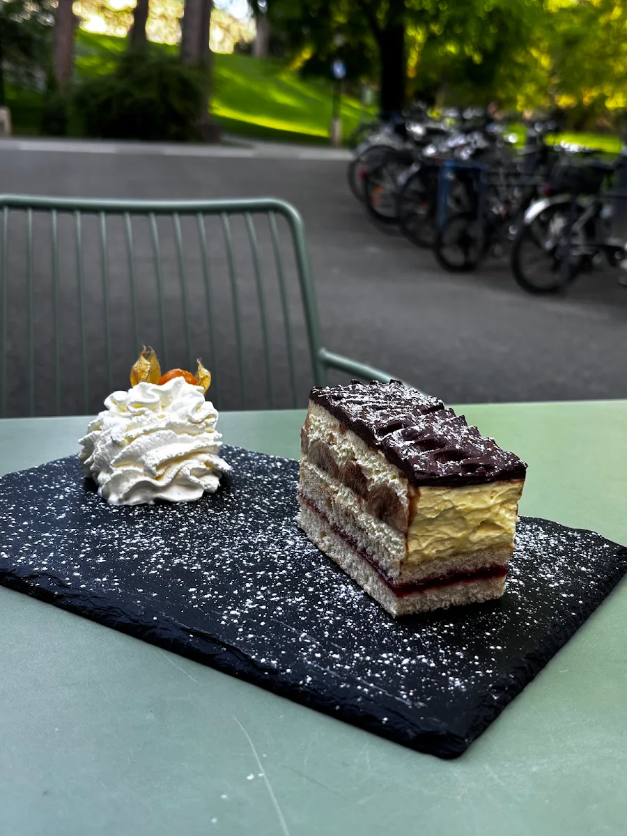 Cake