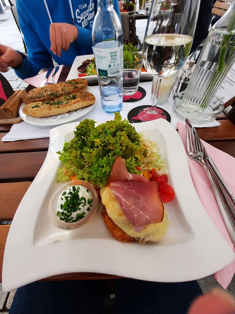 Kleines Affensteak