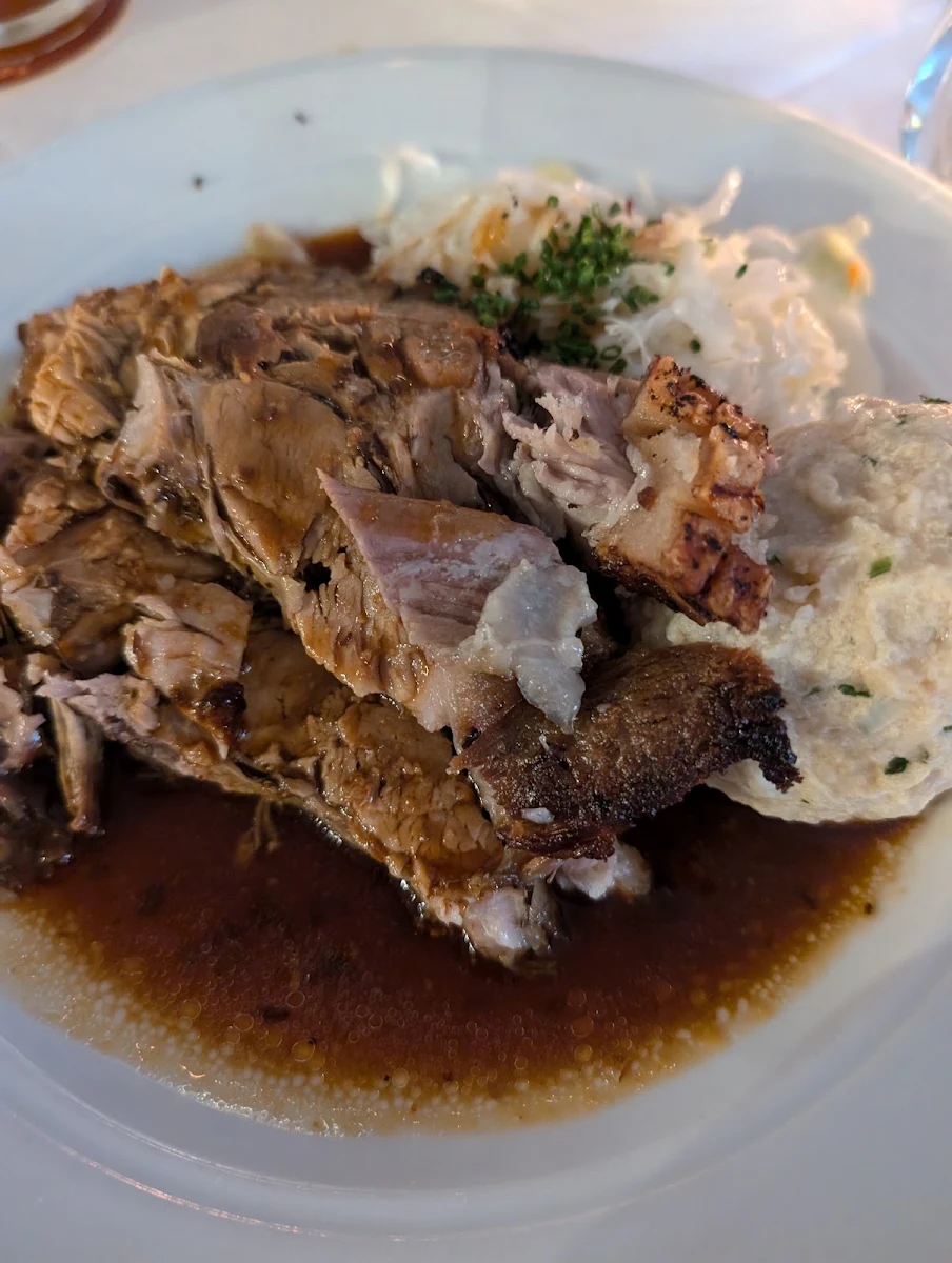 Schweinekrustenbraten