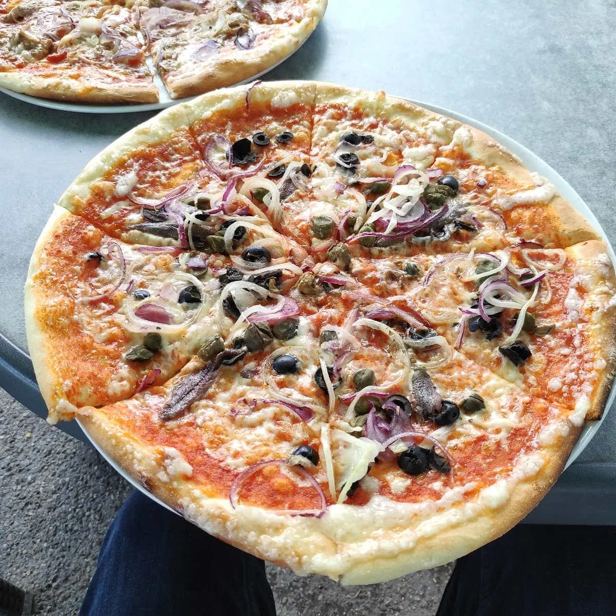 Pizza Tonno