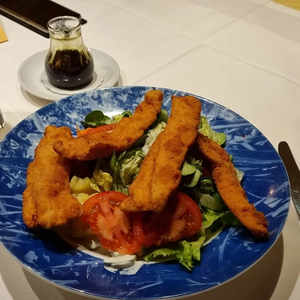 Steirischer Backhendlsalat
