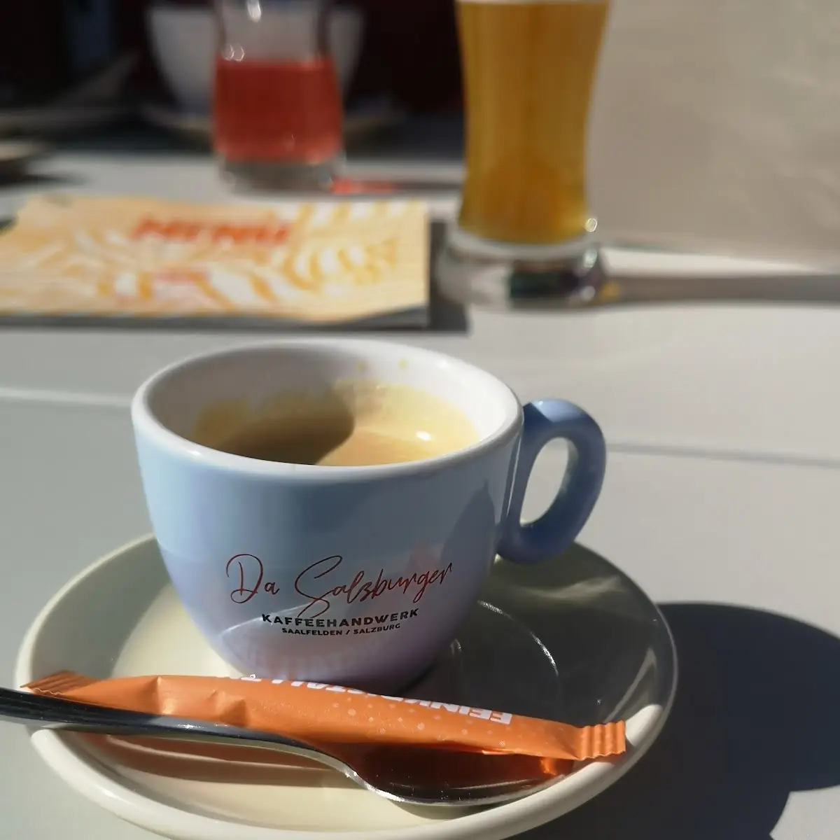 Verlängerter Tasse Kaffee