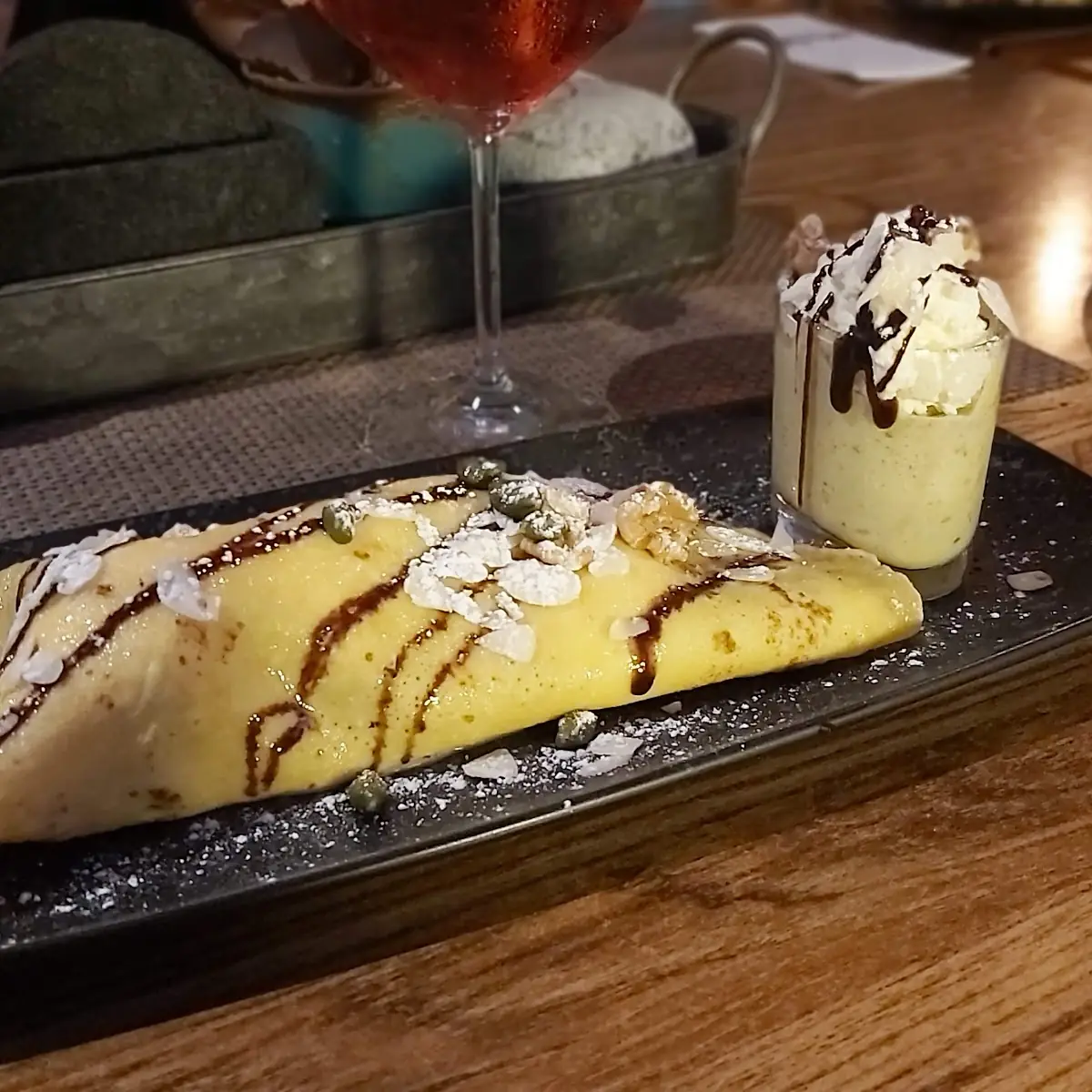 Nuss-eis-palatschinken