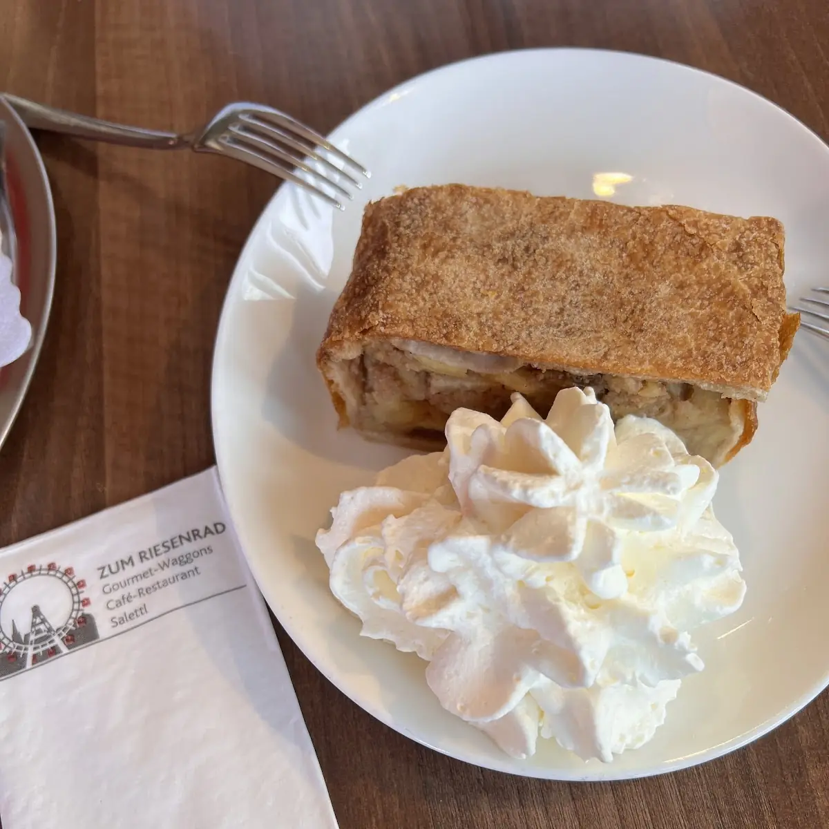Apfelstrudel