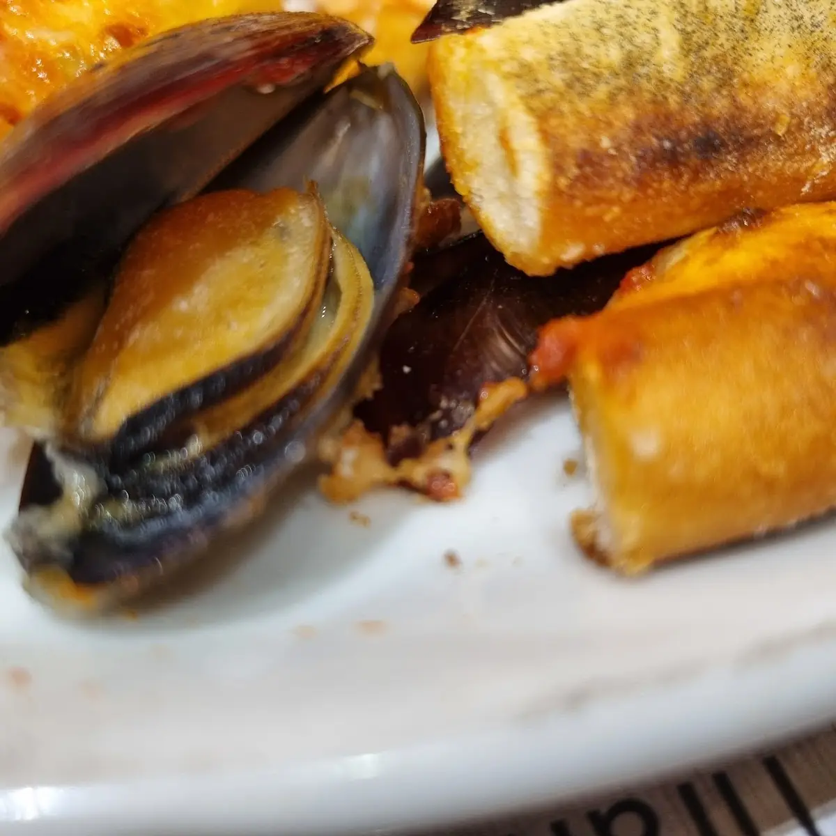 Pizza Frutti Di Mare