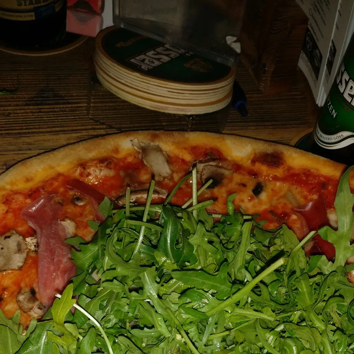 Ogroße Pizza