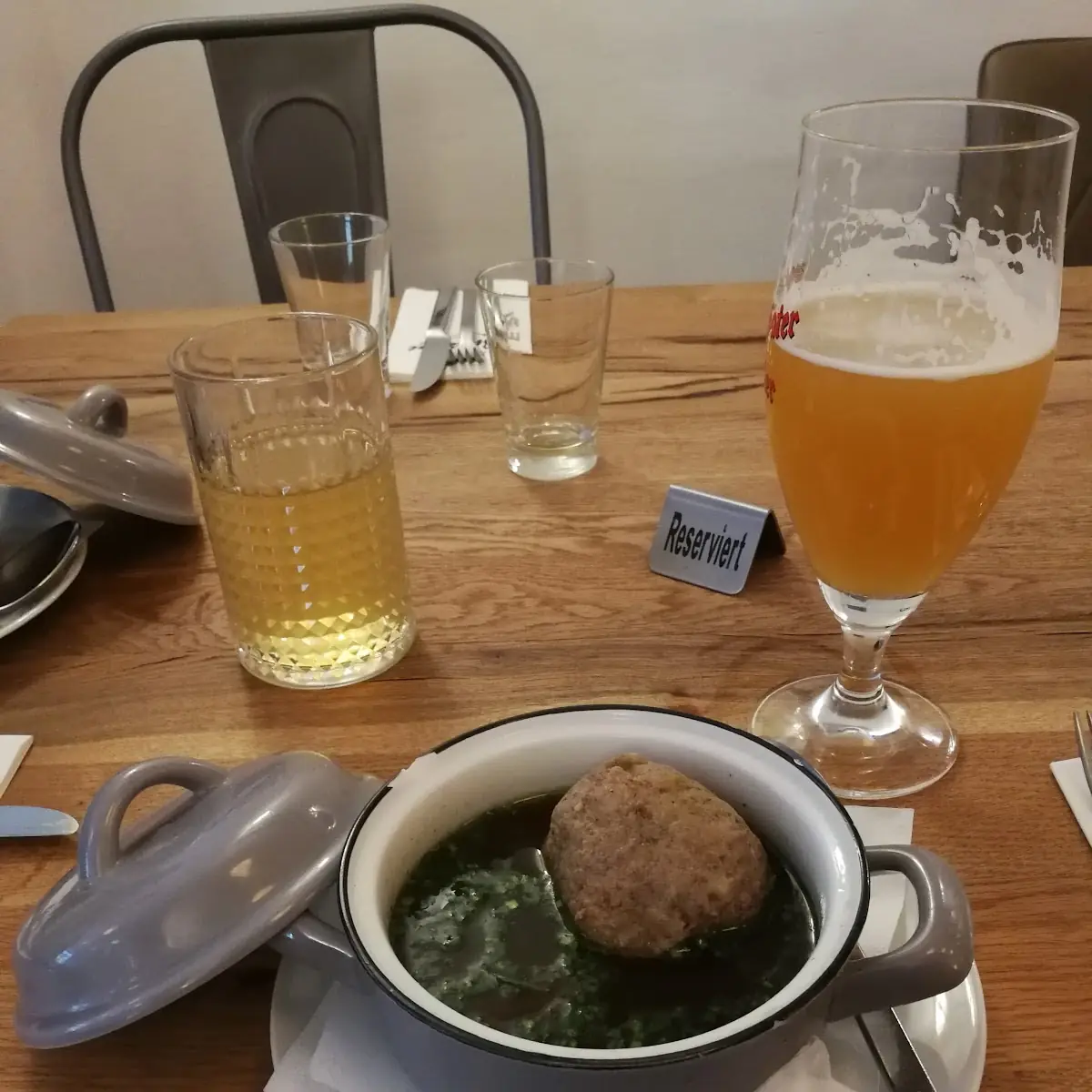 Leberknödelsuppe