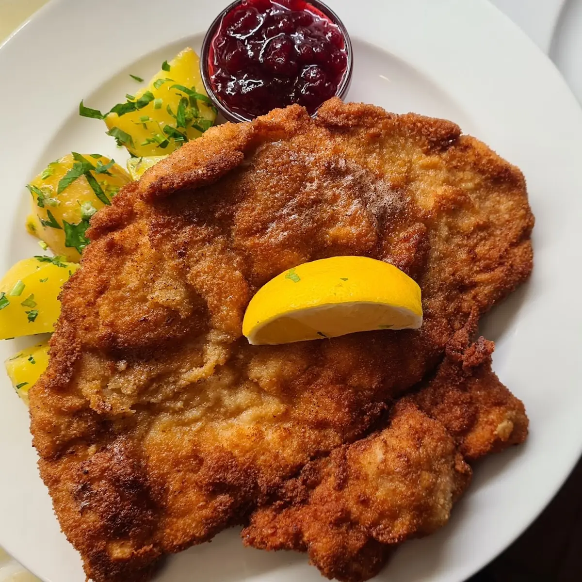 Es Gibt Suppen Salate Schnitzeln