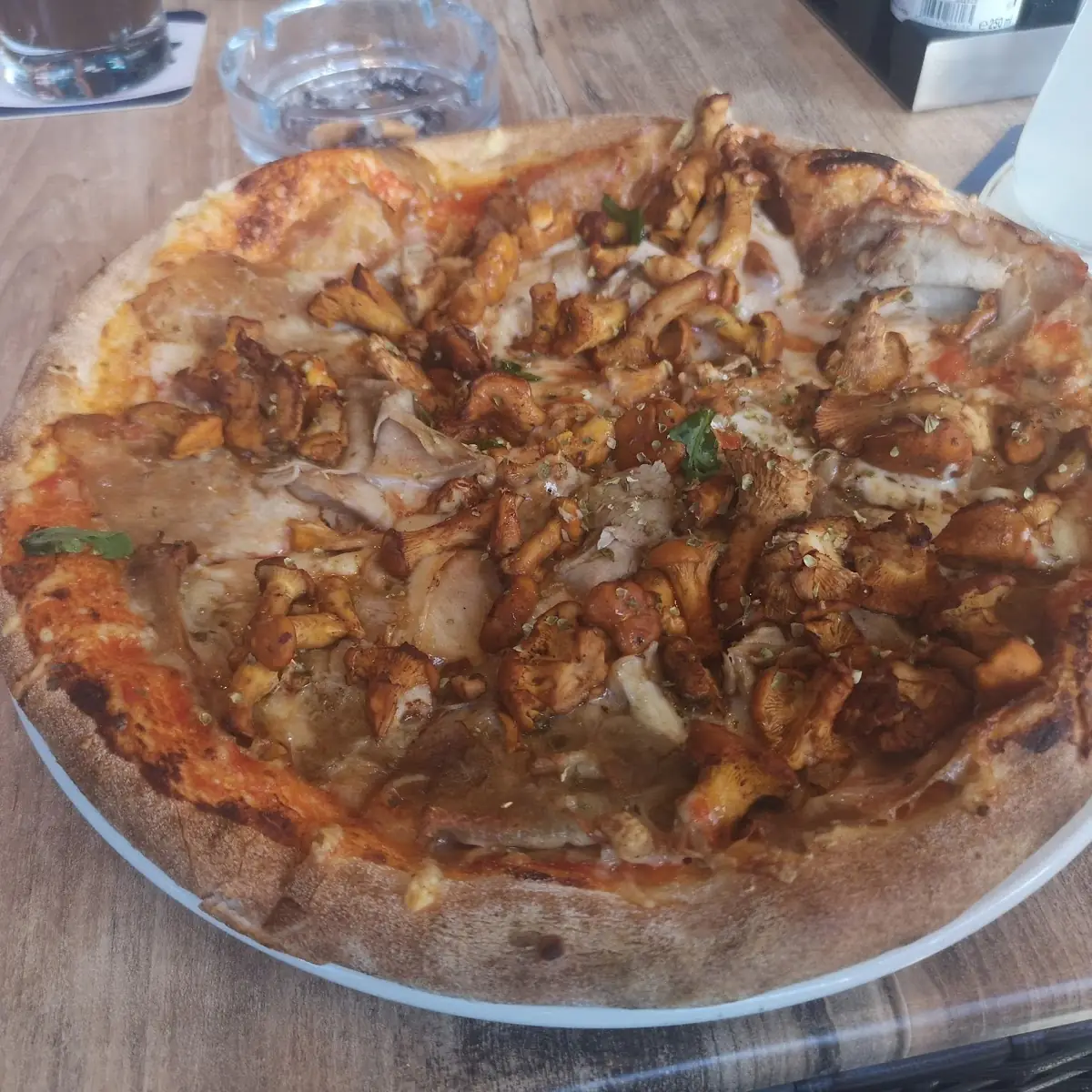 'eierschwamal' Pizza