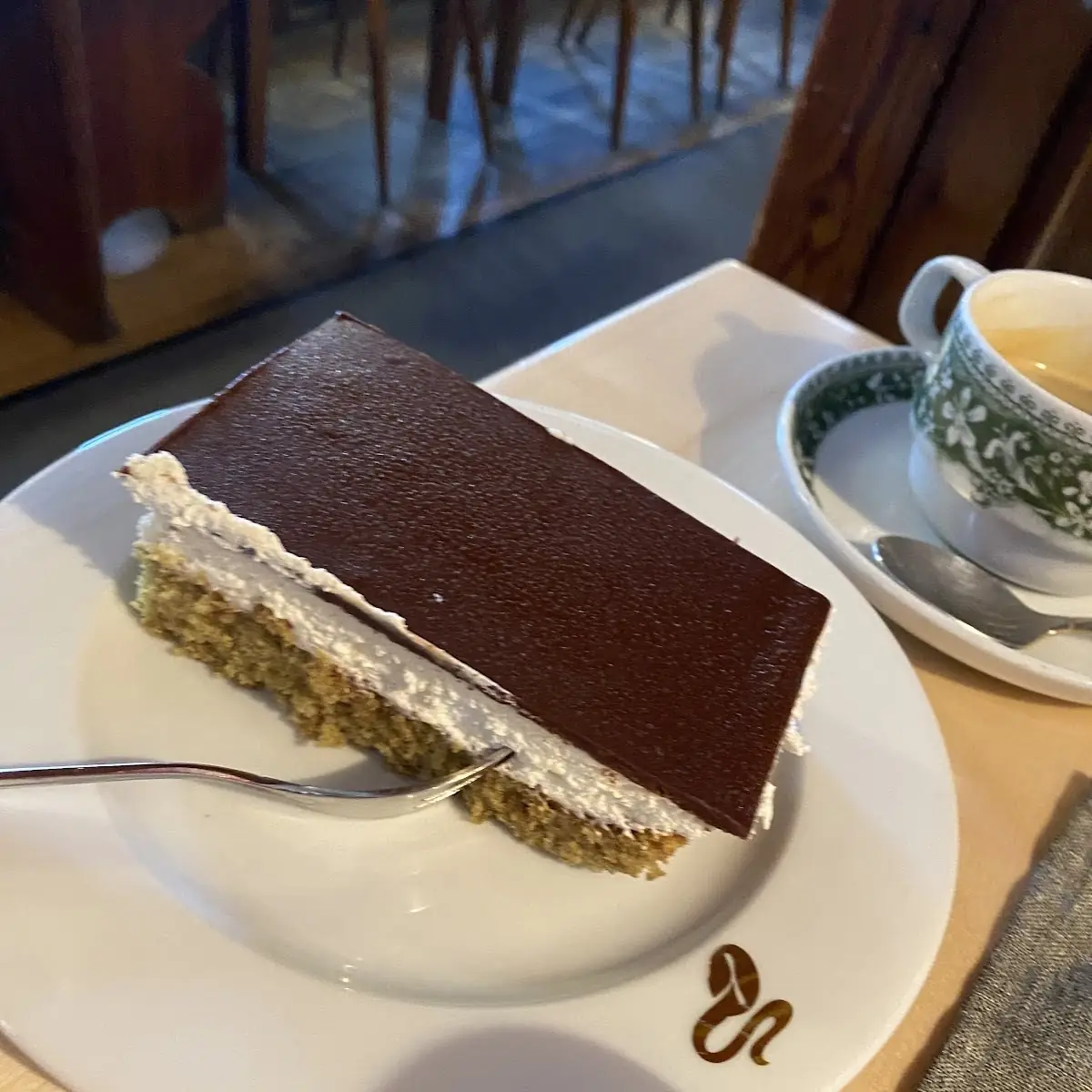 Chocolate and Cream Cake