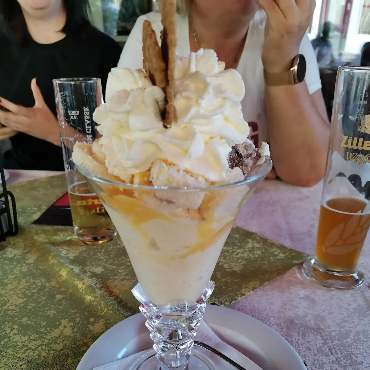 Mozart Becher