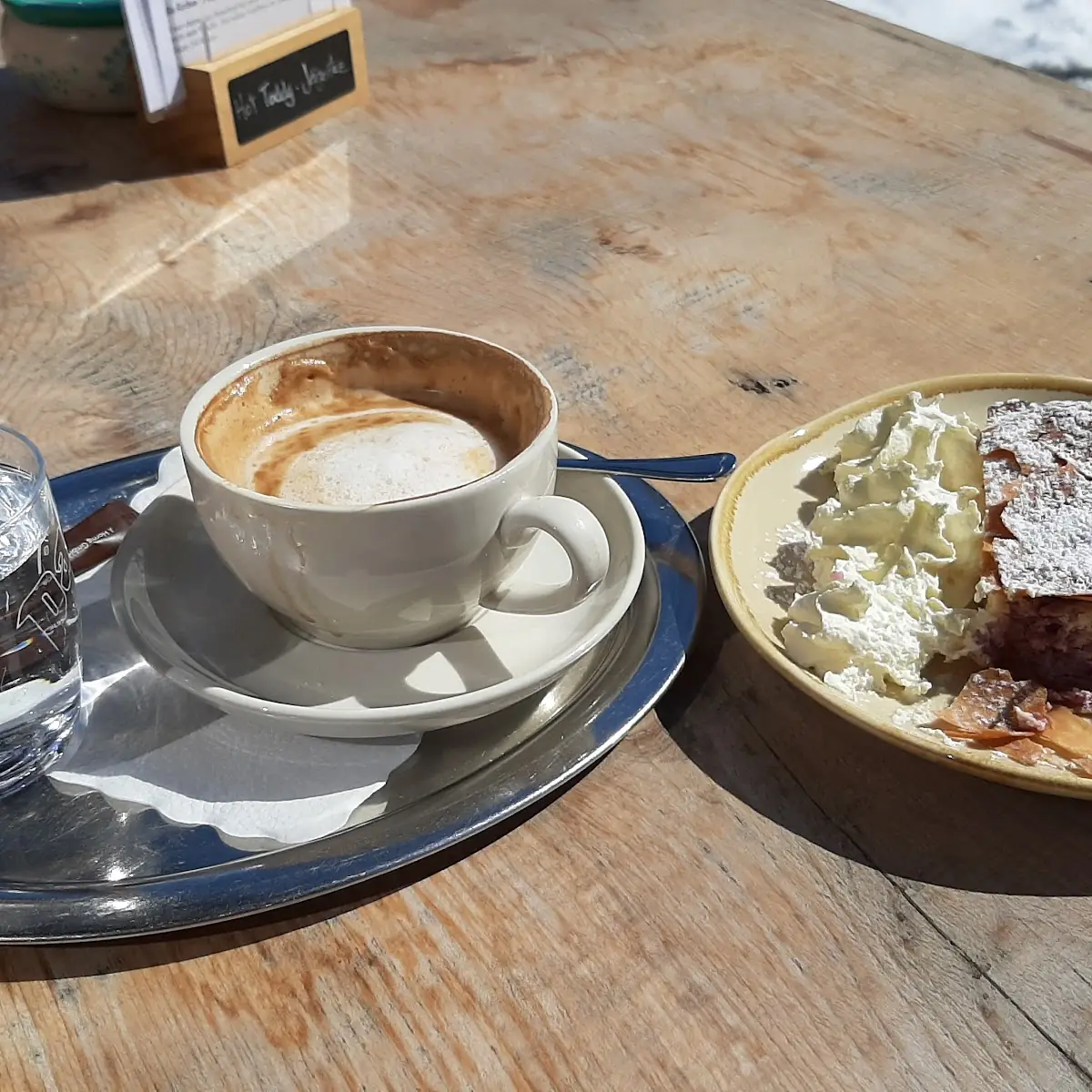 Topfen-schwsrzbeer-strudel
