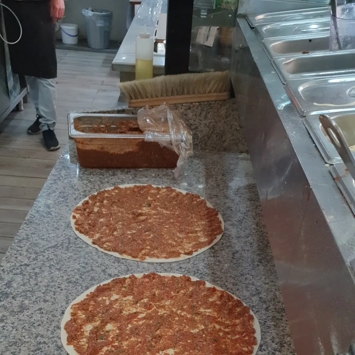 Lahmacun Mit Ayran