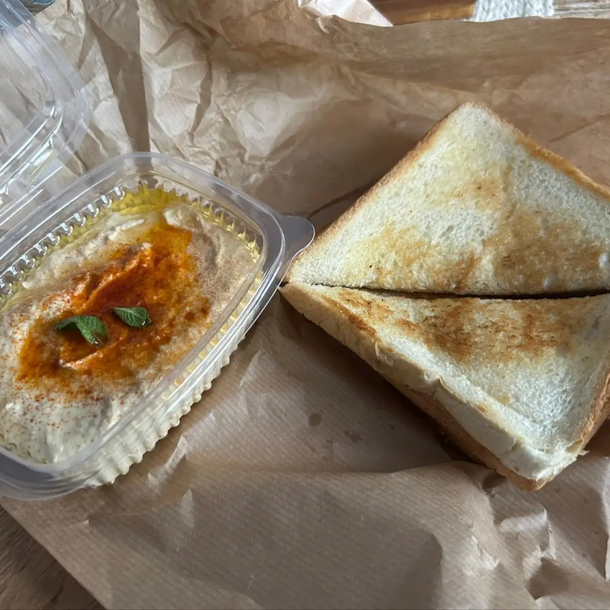 Hummus Mit Brot