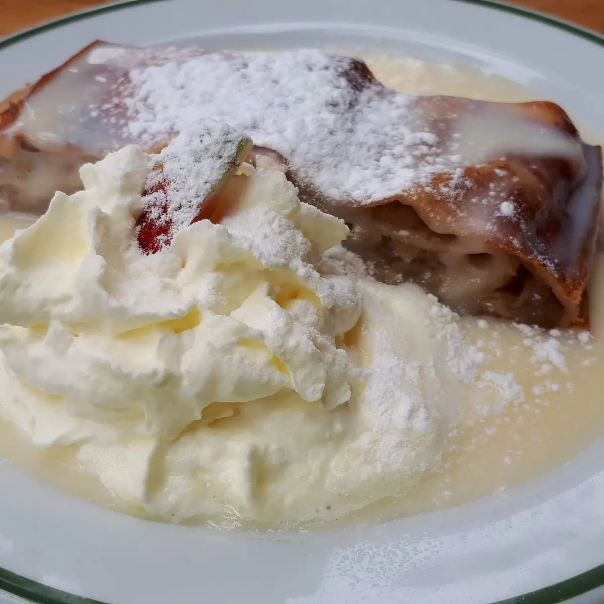 Apfelstrudel