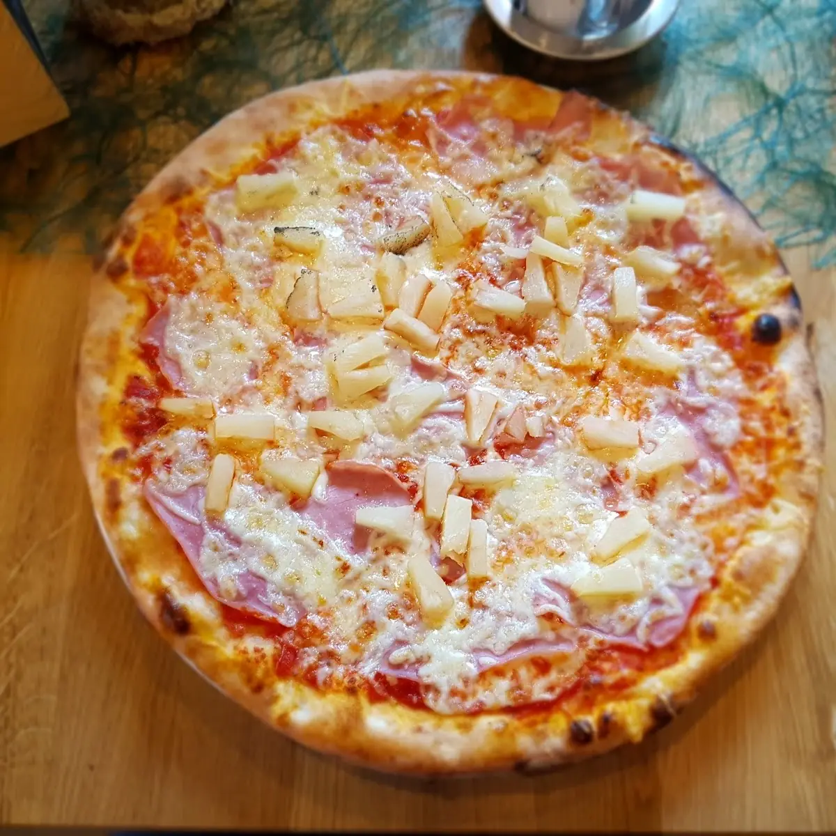 Pizza Hawaii