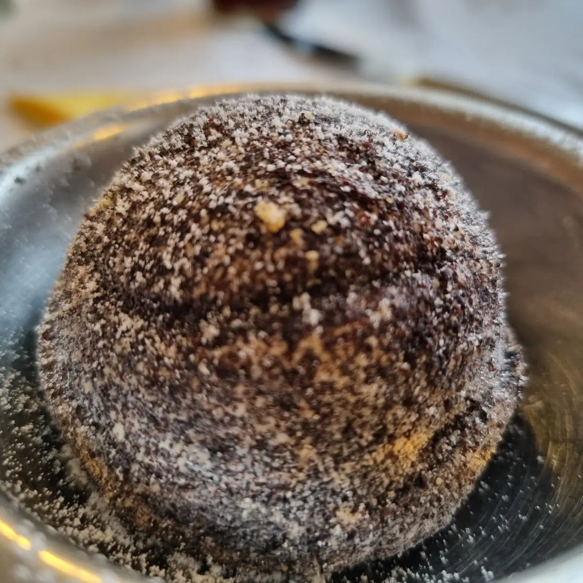 Himbeereisknödel
