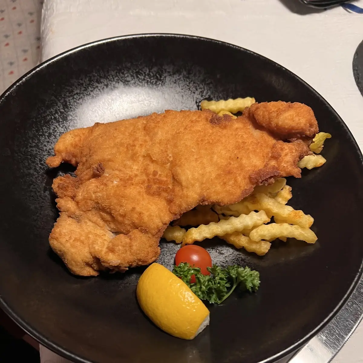 Kinderschnitzel Pommes